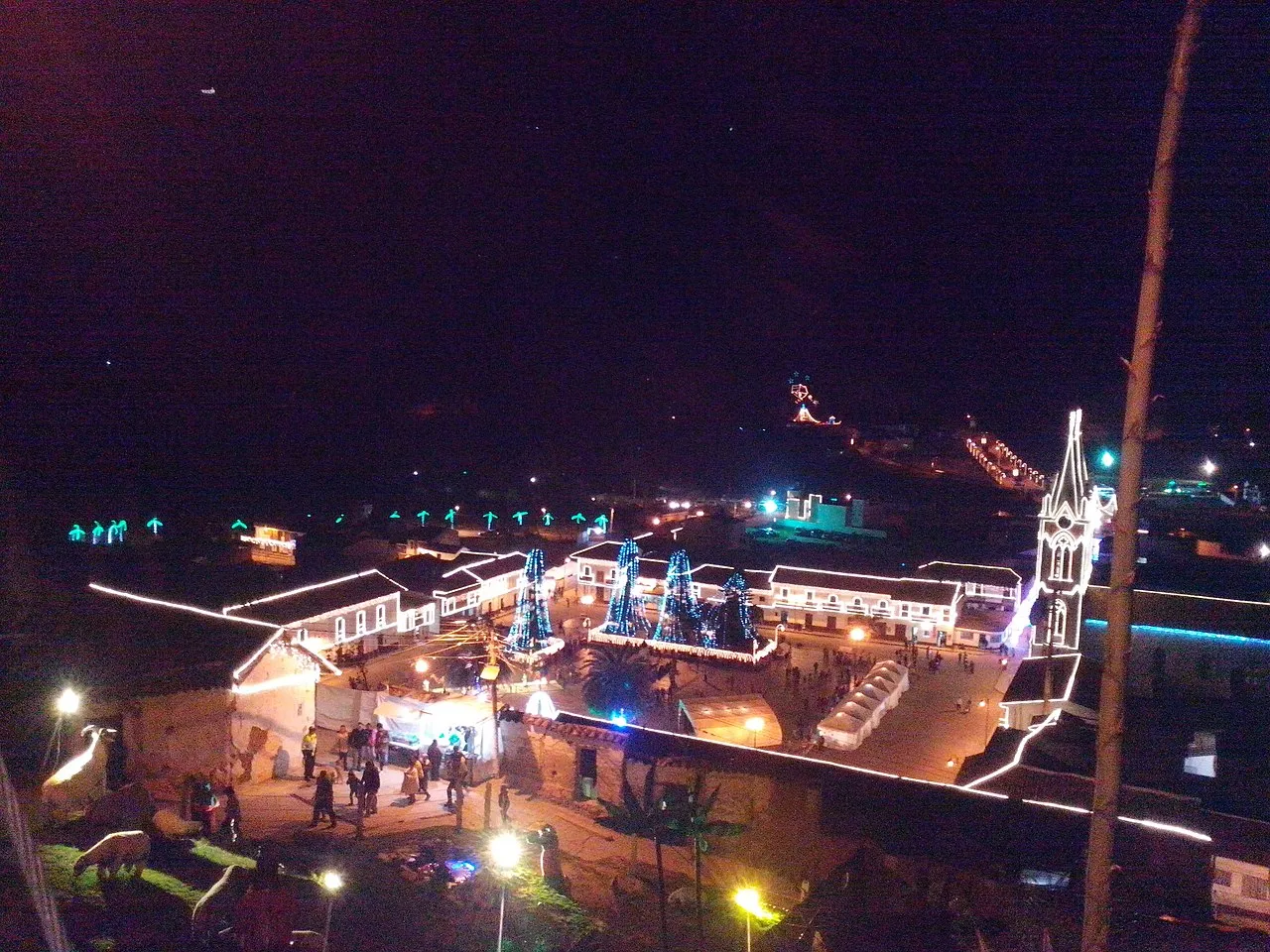 Decoración de navidad en el municipio de Corrales