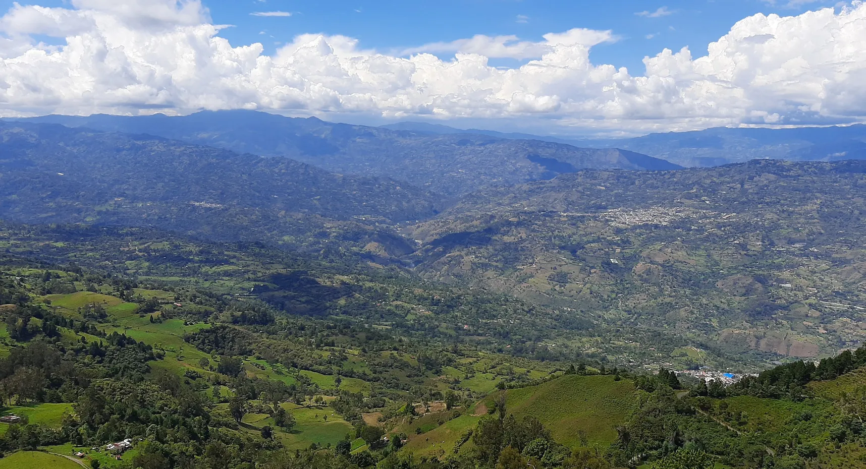 Vista Valle de Tenza