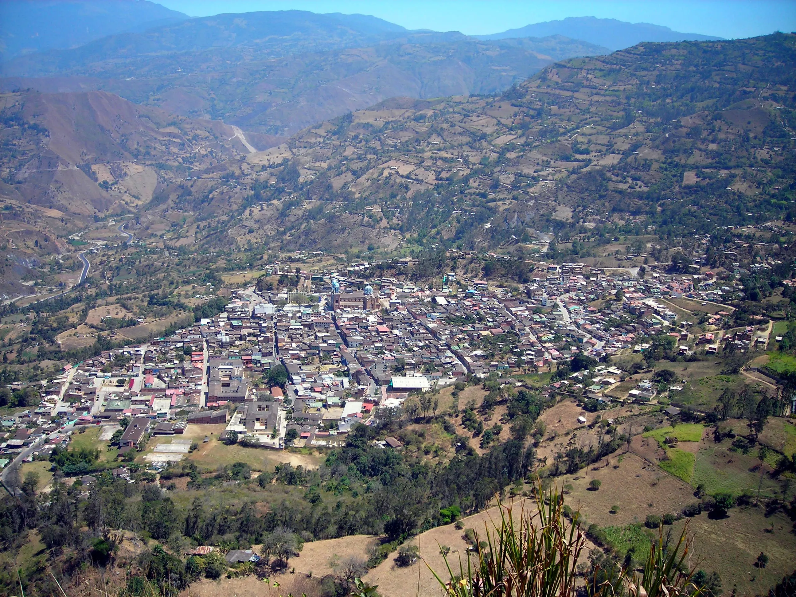 vista desde el cielo de la ciudad de Caqueza