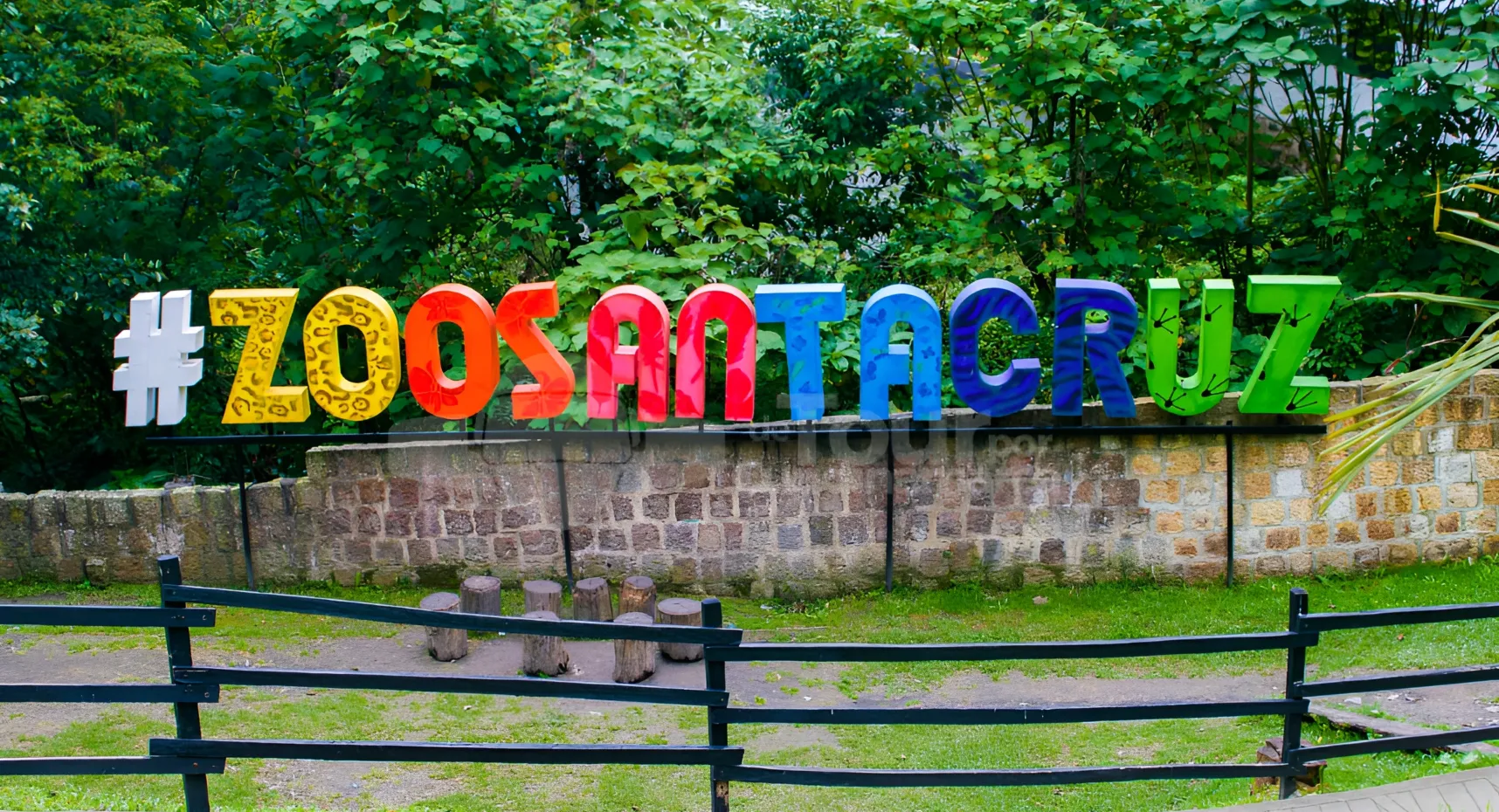 Letrero Zoológico de Santacruz